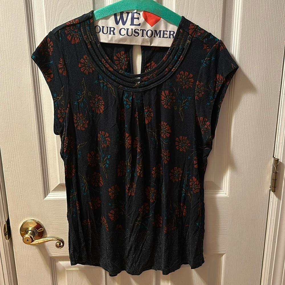 Short Sleeve Top